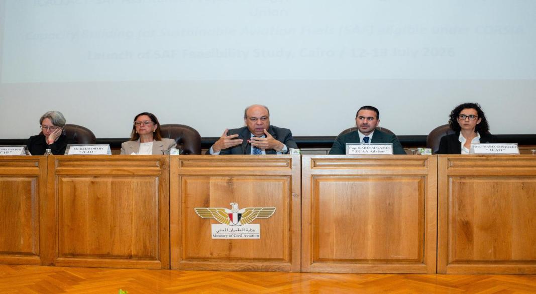 الدكتور سامح الحفني، وزير الطيران المدني