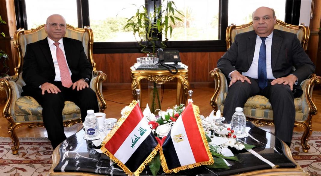 الدكتور سامح الحفني، وزير الطيران المدني