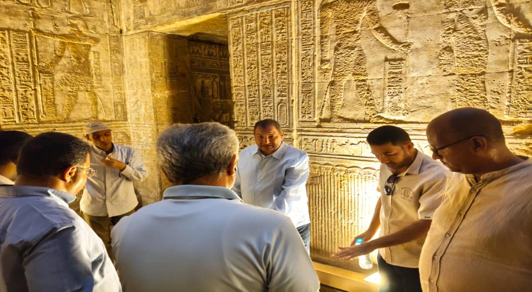 إعادة فتح مقبرة الملكة نفرتاري بوادي الملكات أمام الجمهور